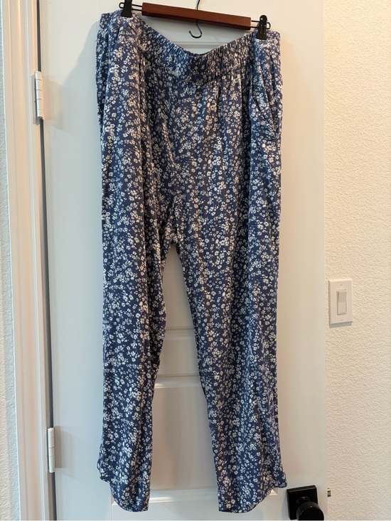 Jessica Simpson Pants - Jessica Simpson Navy Blue Floral Wide-Leg Pull-On Pants
